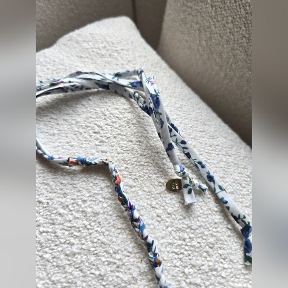 Ariana Ost (@ Free People), The Era Strand Necklace, Blue/White/Shell -NEW!!! - Picture 7 of 11